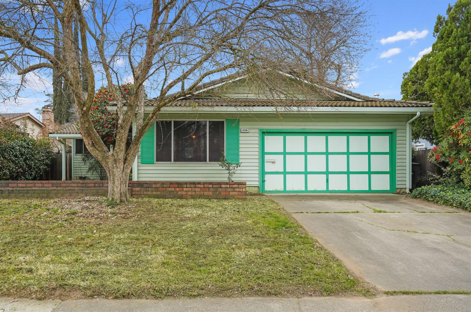 8356 Marina Greens Way