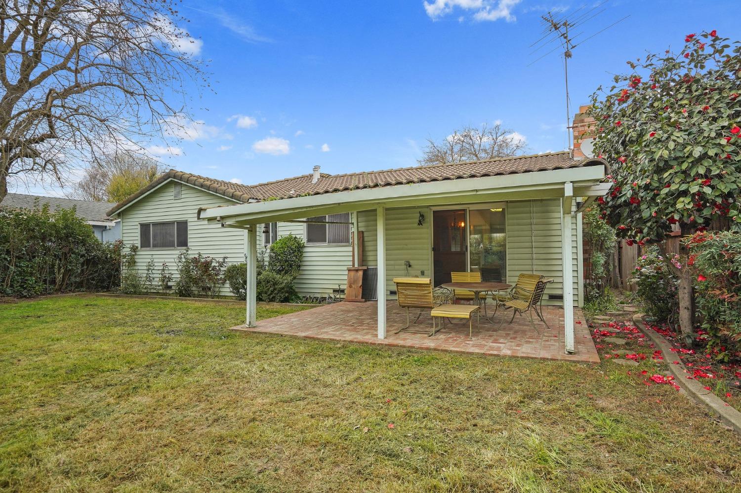 8356 Marina Greens Way