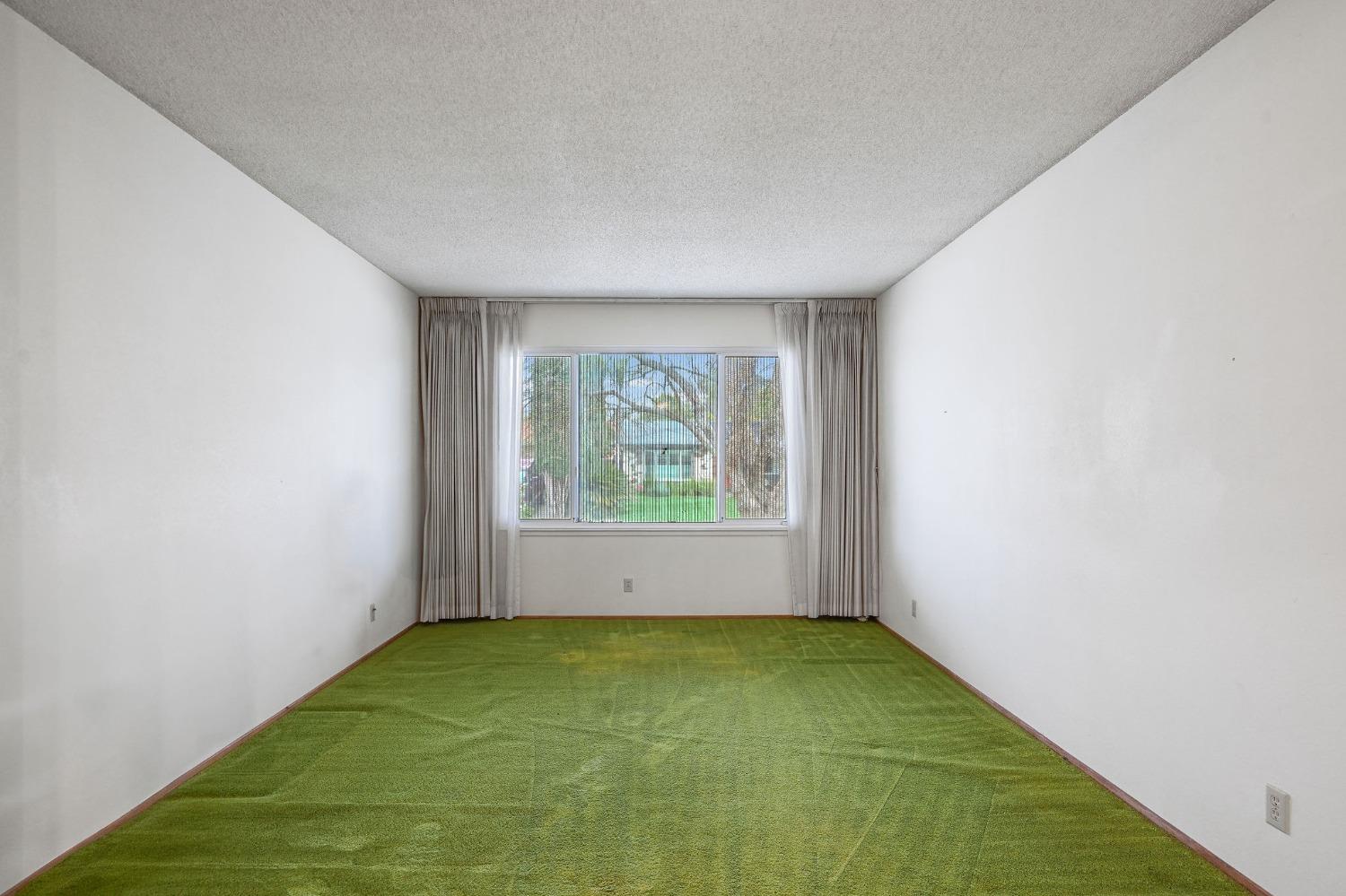 8356 Marina Greens Way