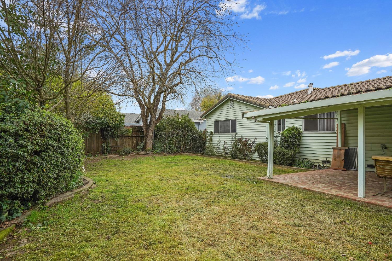 8356 Marina Greens Way