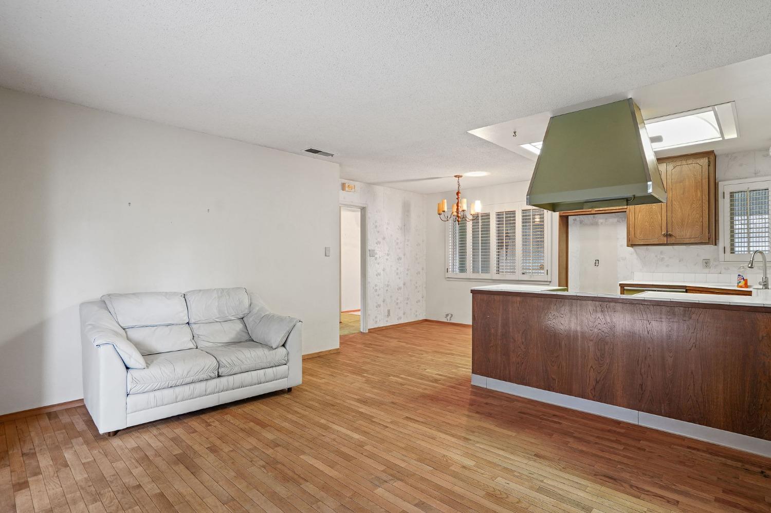 8356 Marina Greens Way