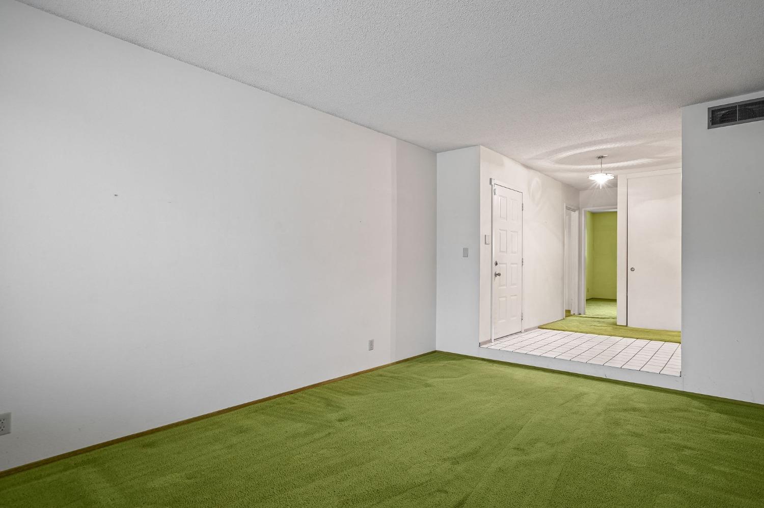 8356 Marina Greens Way