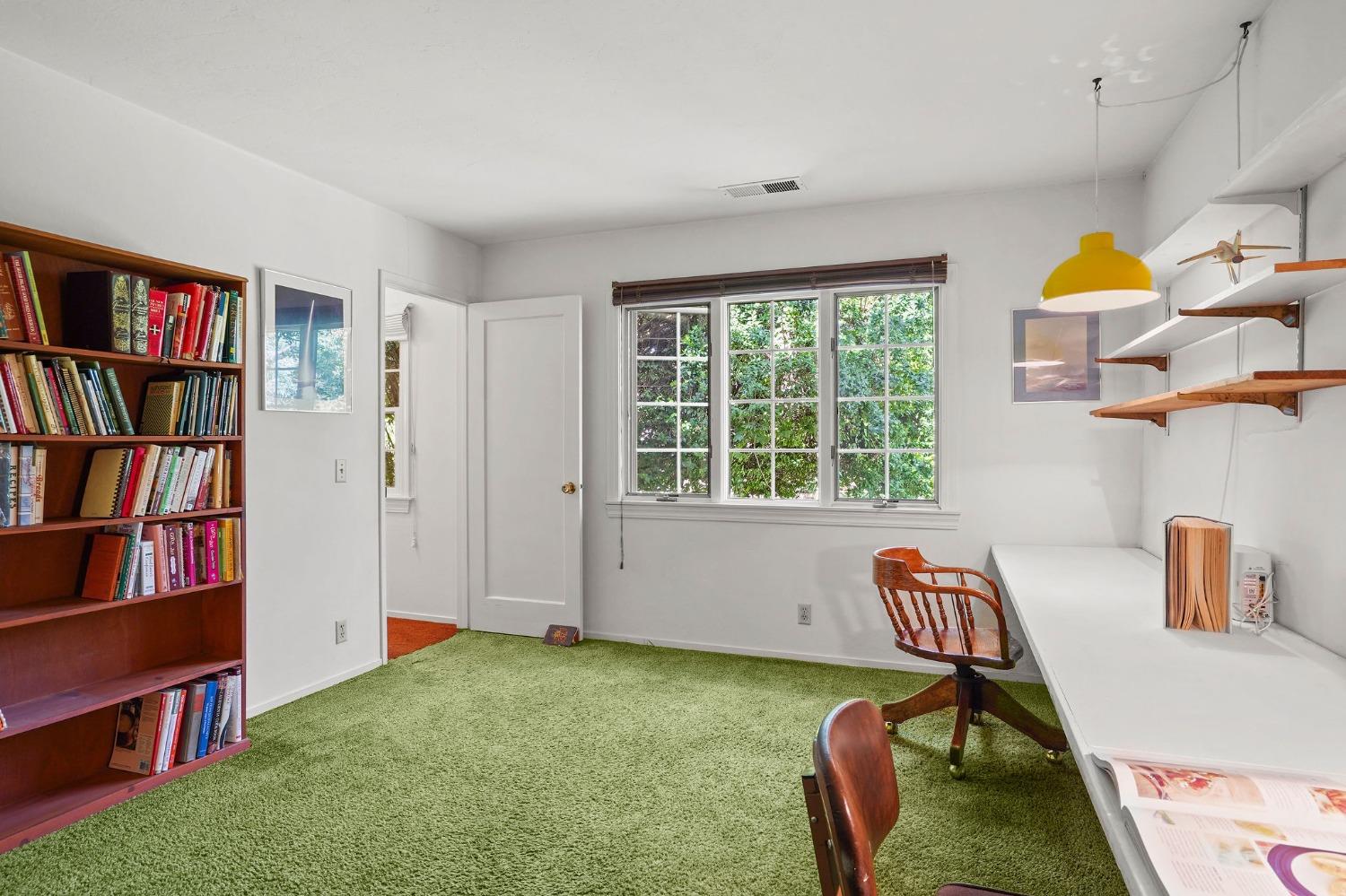 1240 Mariemont Avenue