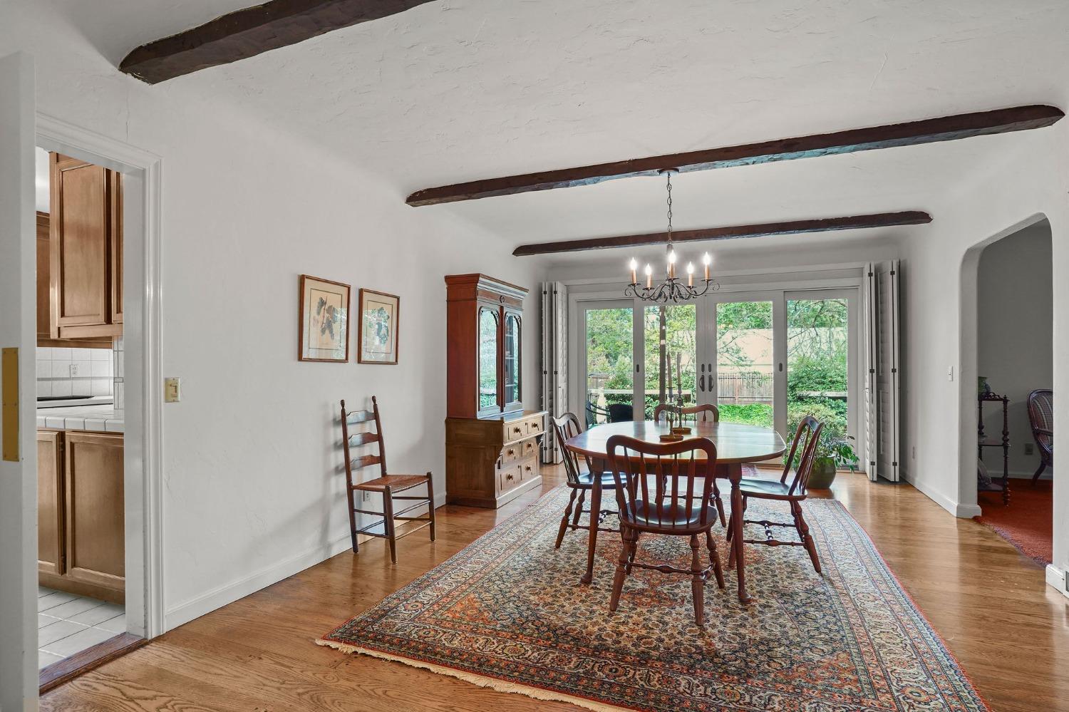 1240 Mariemont Avenue