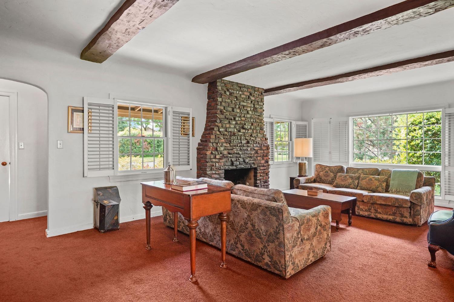 1240 Mariemont Avenue