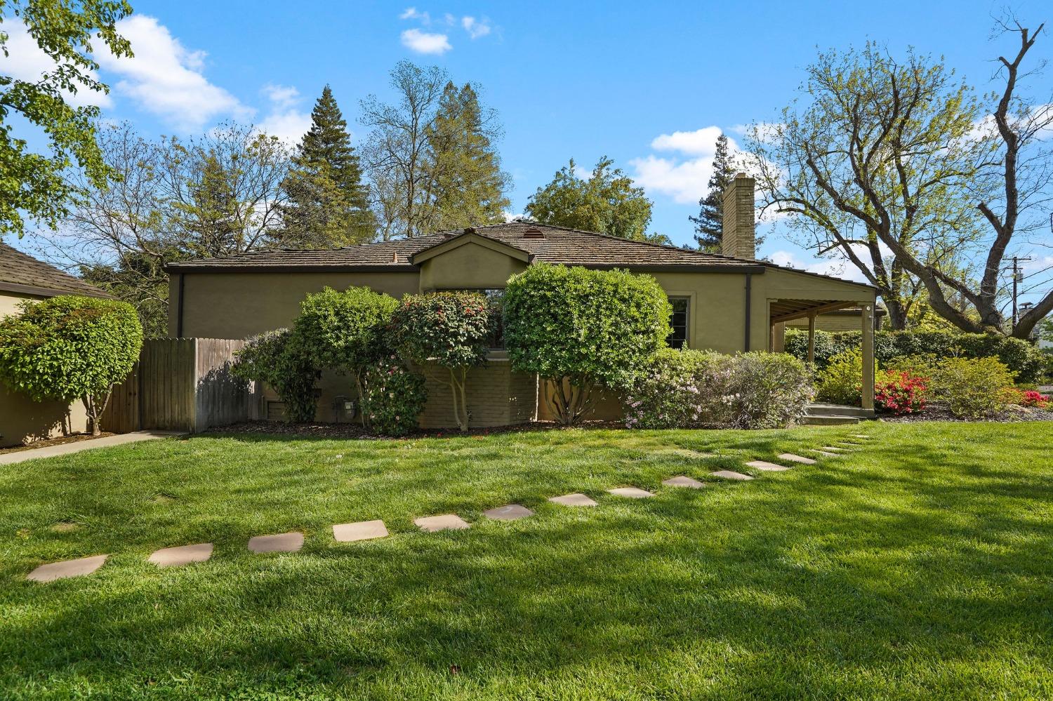 1240 Mariemont Avenue