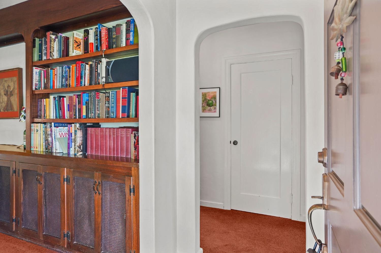 1240 Mariemont Avenue