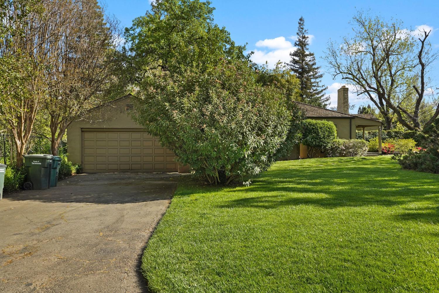 1240 Mariemont Avenue