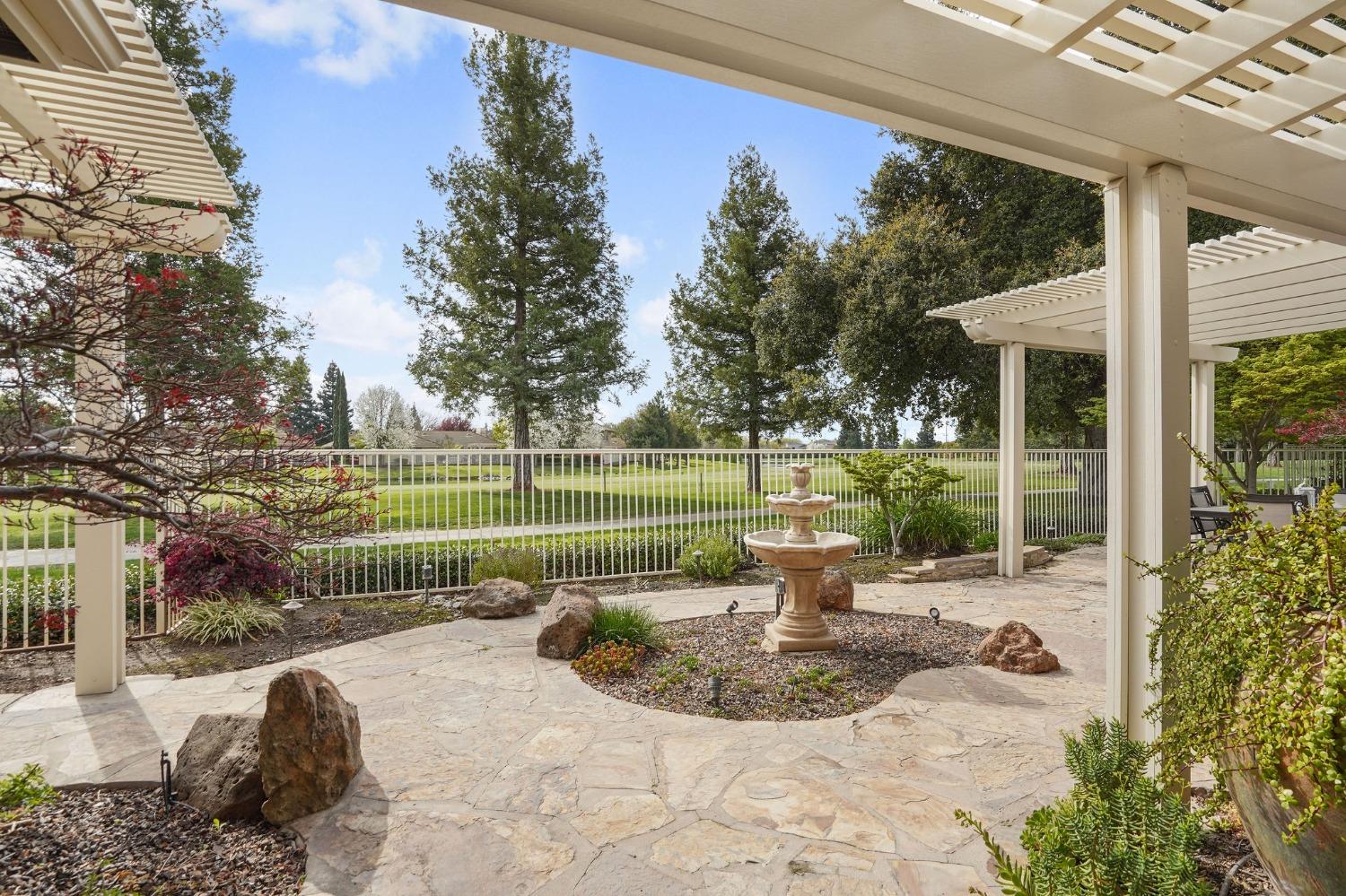 9508 Golf Course Lane