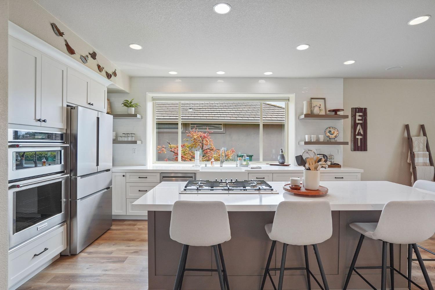 9508 Golf Course Lane