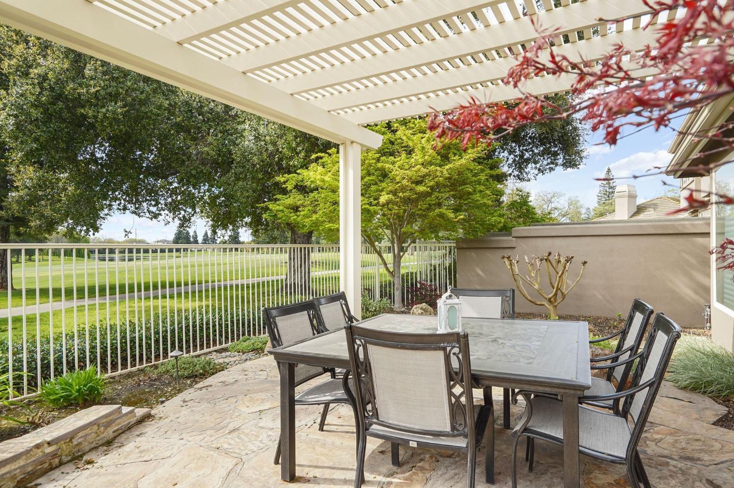 9508 Golf Course Lane