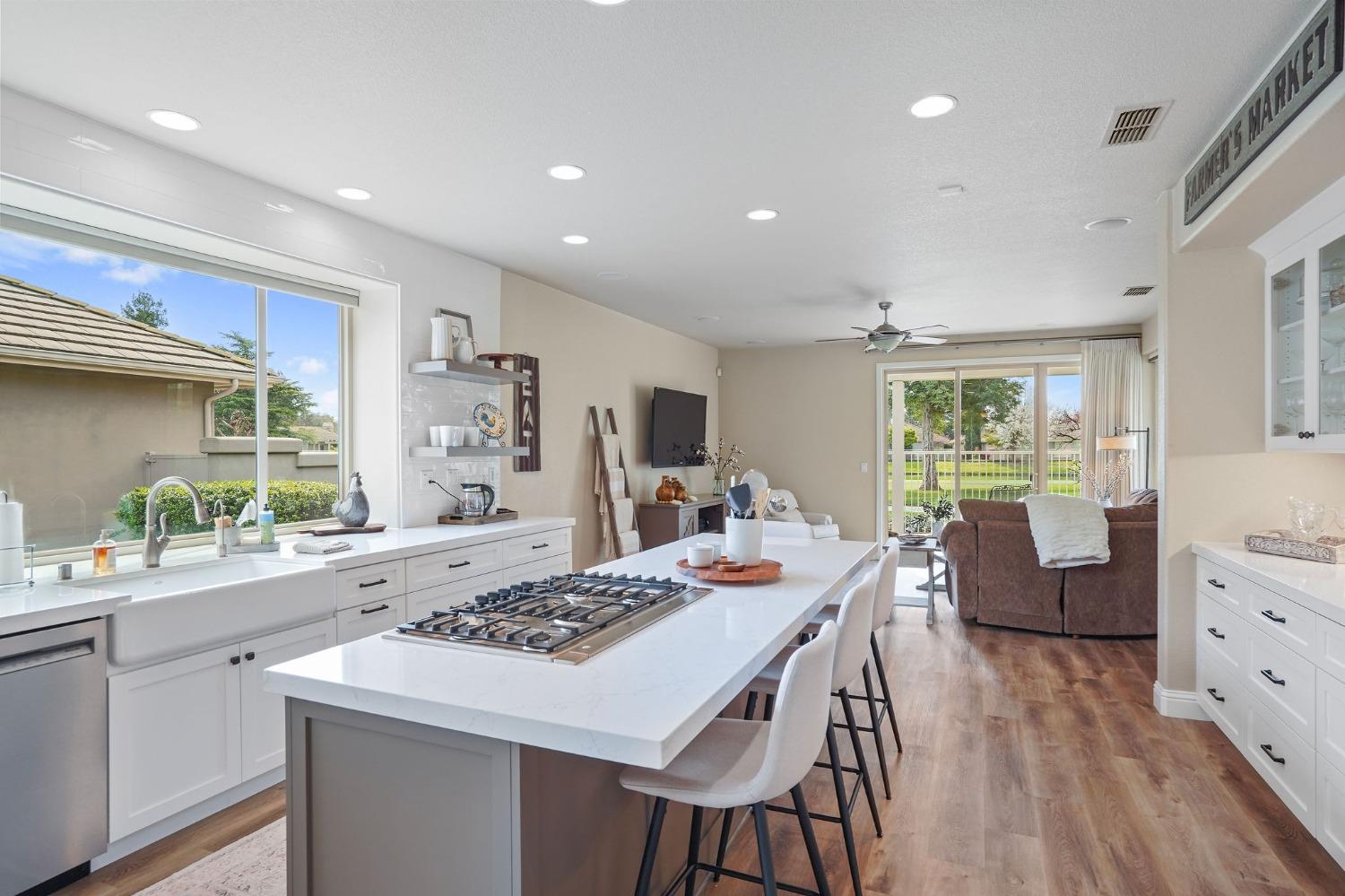 9508 Golf Course Lane