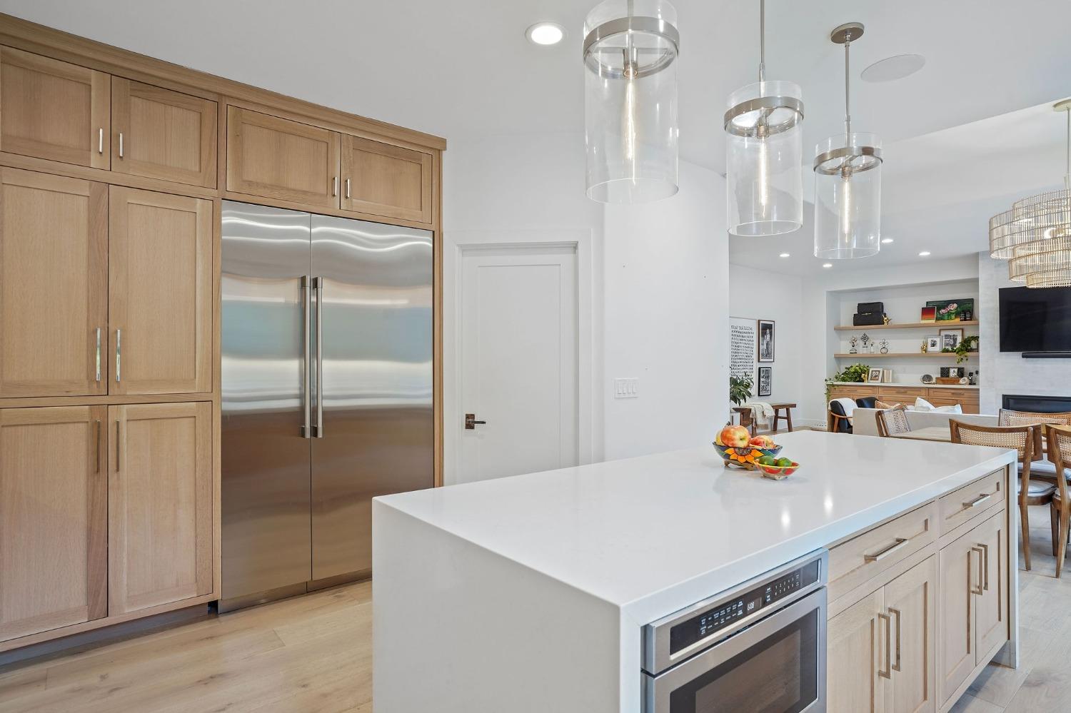 6200 Barcelona Court