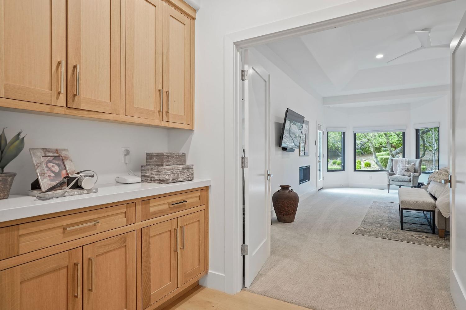 6200 Barcelona Court