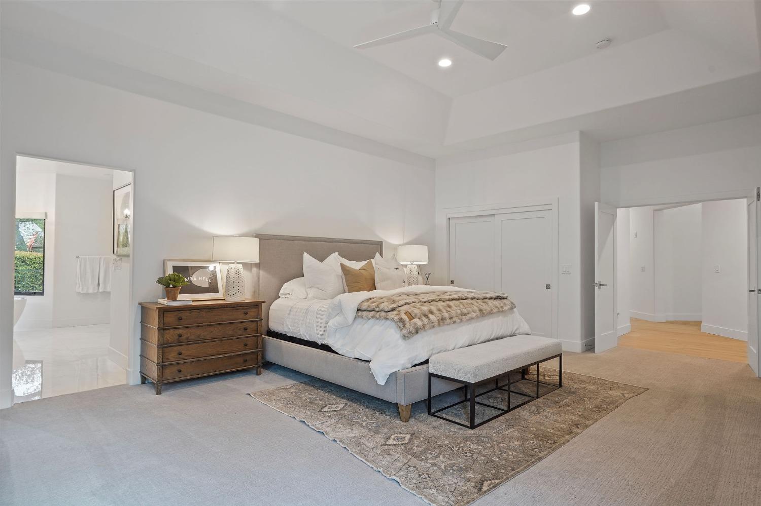 6200 Barcelona Court