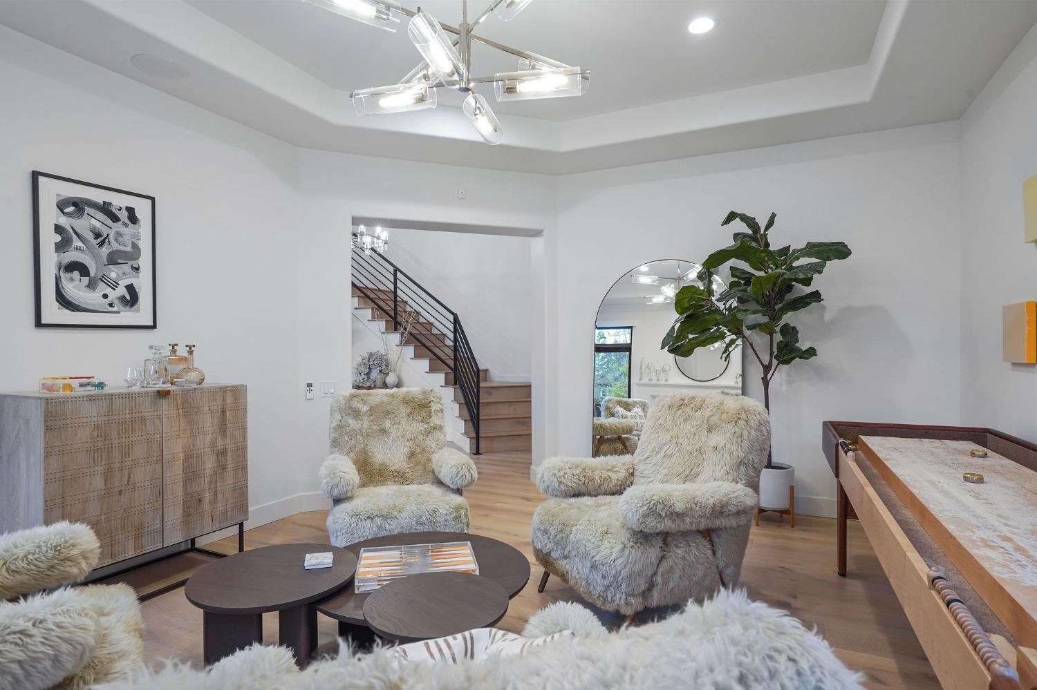 6200 Barcelona Court