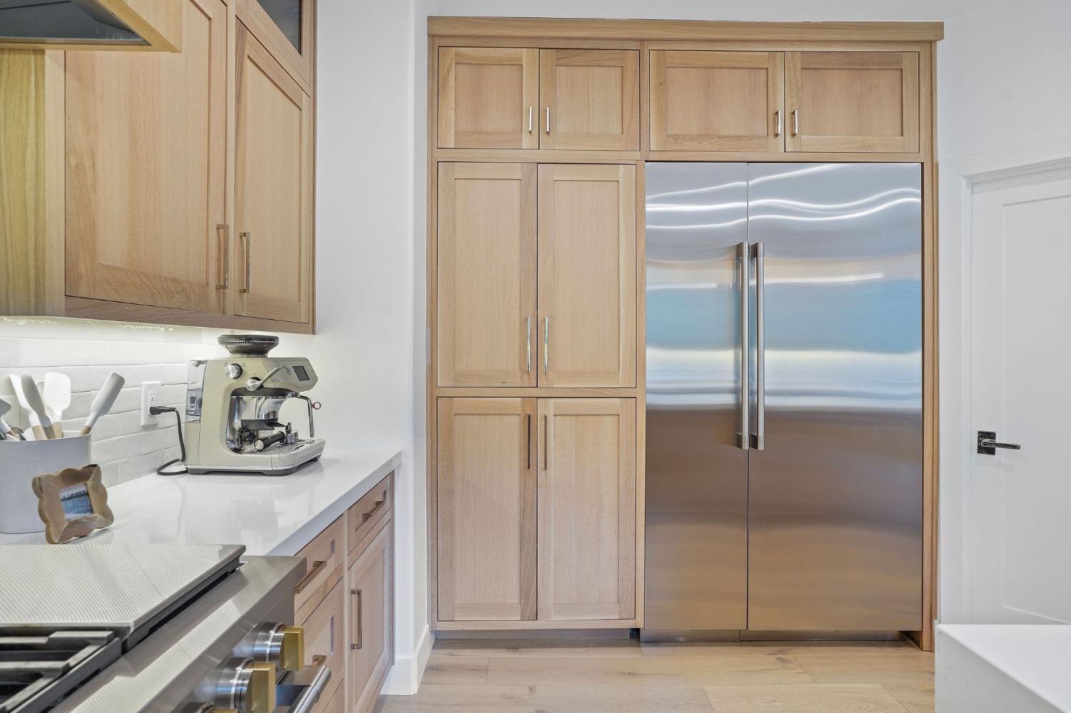 6200 Barcelona Court