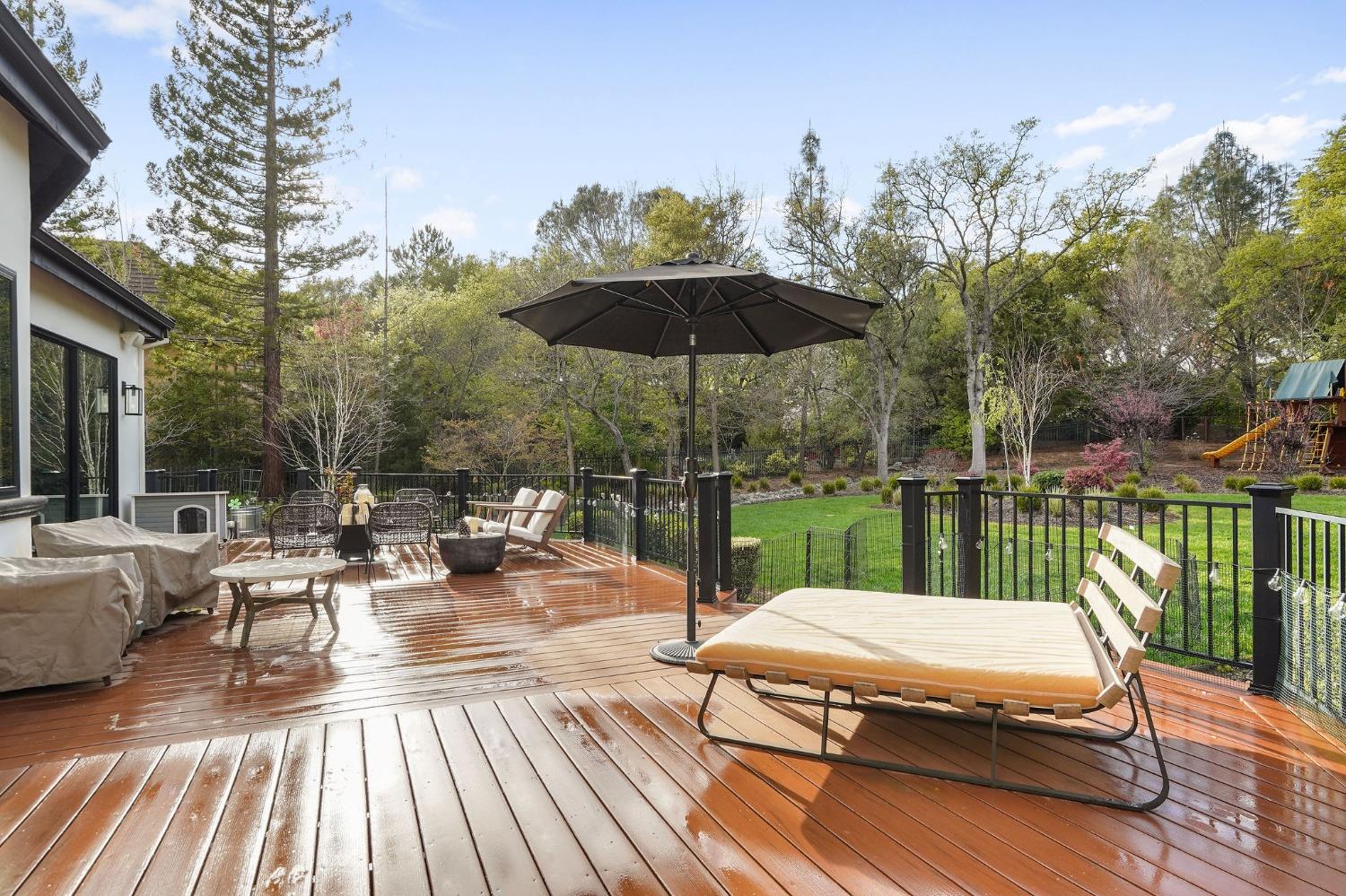 6200 Barcelona Court