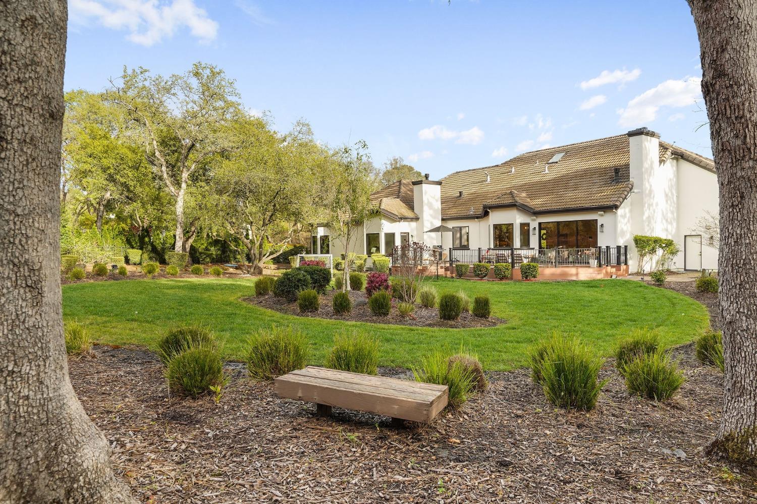 6200 Barcelona Court