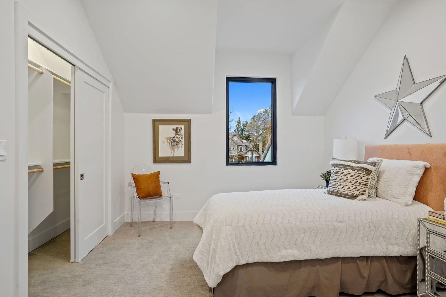 6200 Barcelona Court