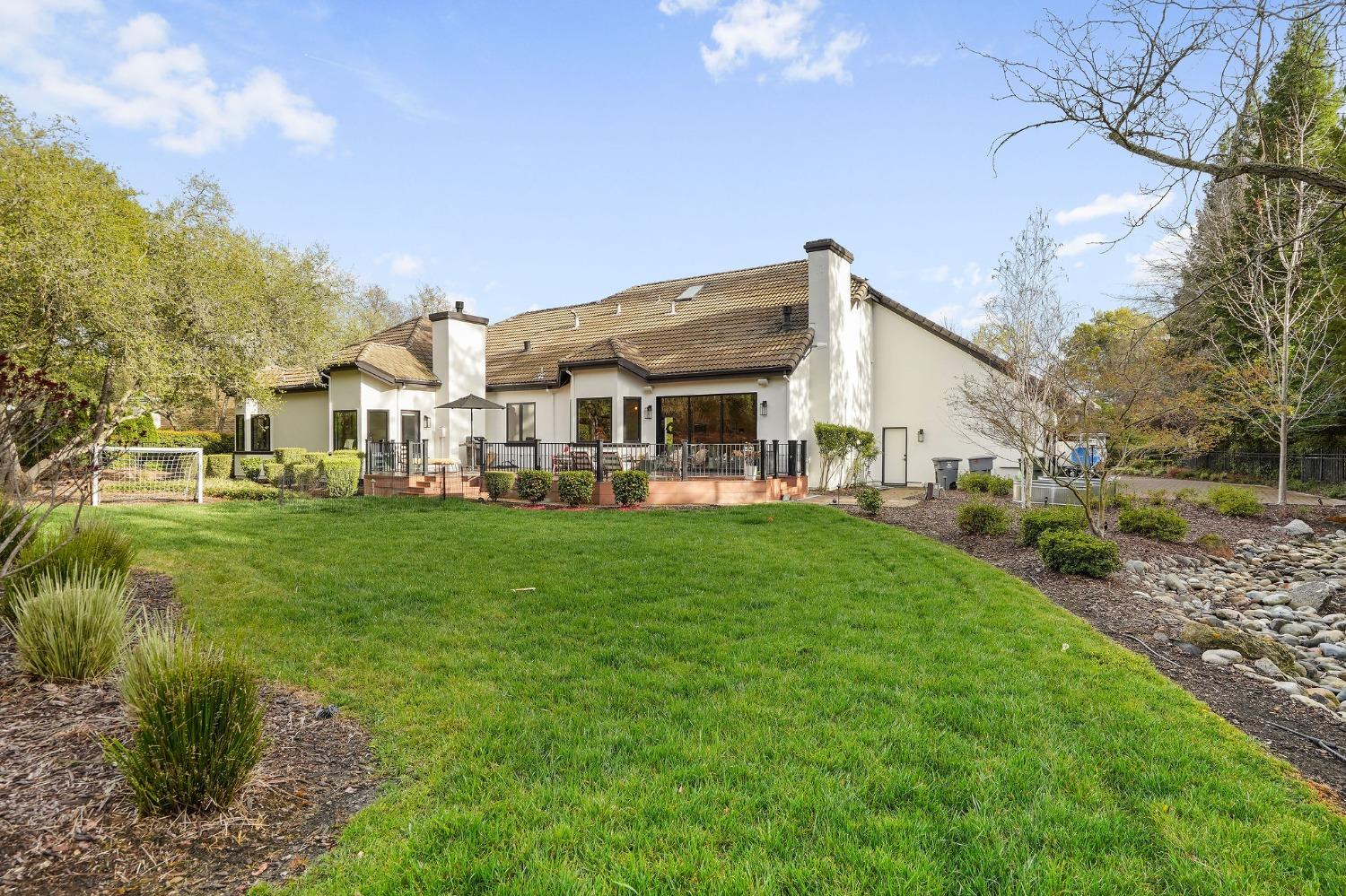 6200 Barcelona Court