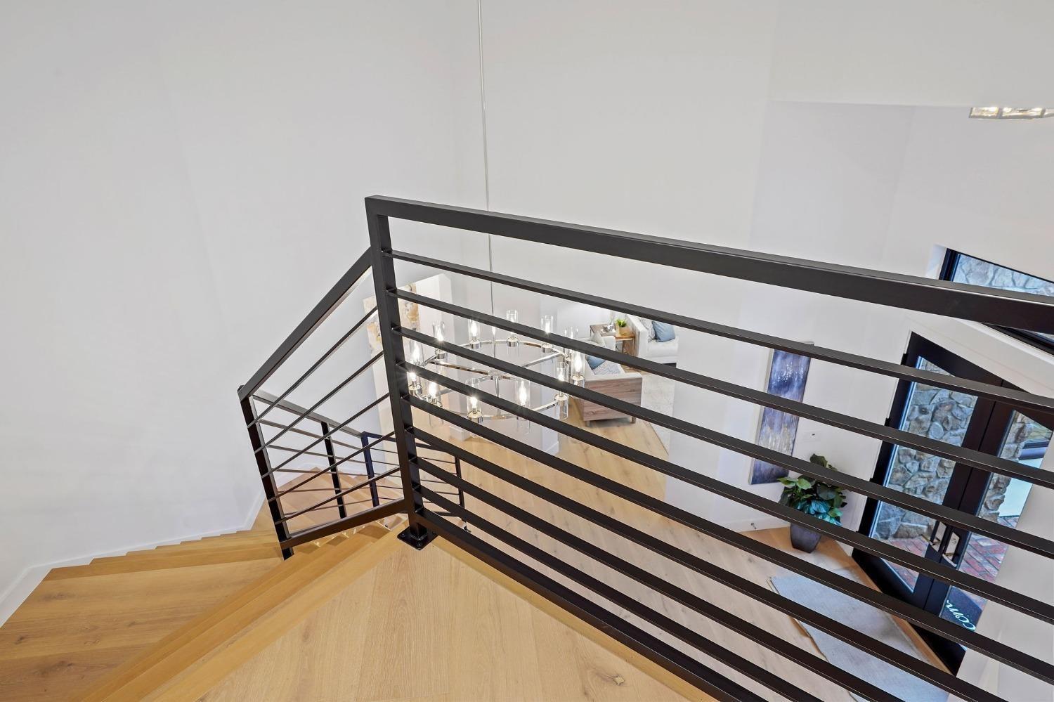 6200 Barcelona Court