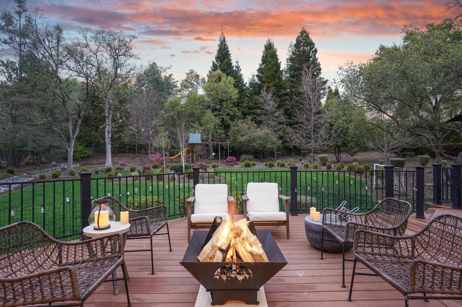 6200 Barcelona Court