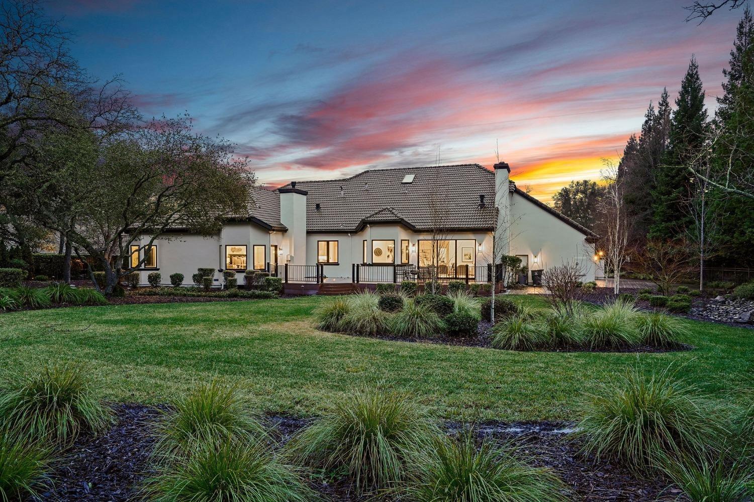 6200 Barcelona Court