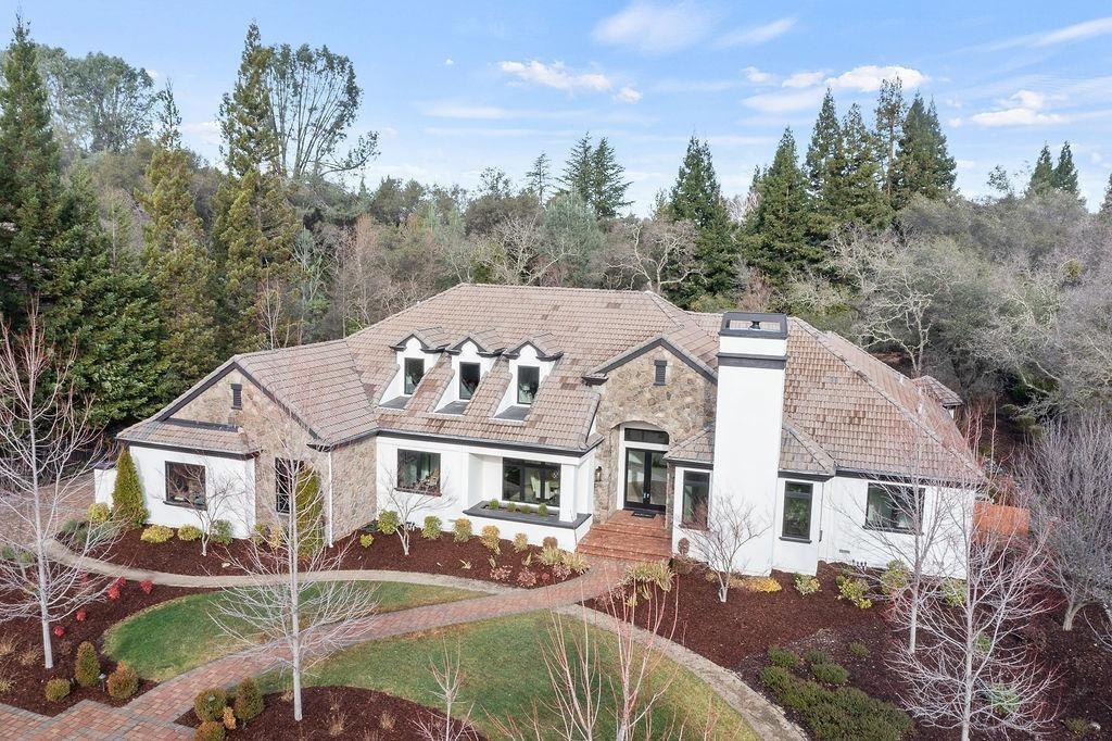 6200 Barcelona Court