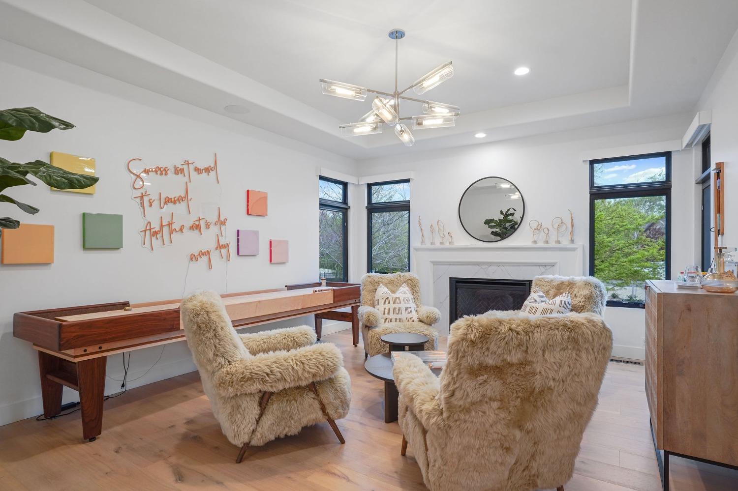 6200 Barcelona Court