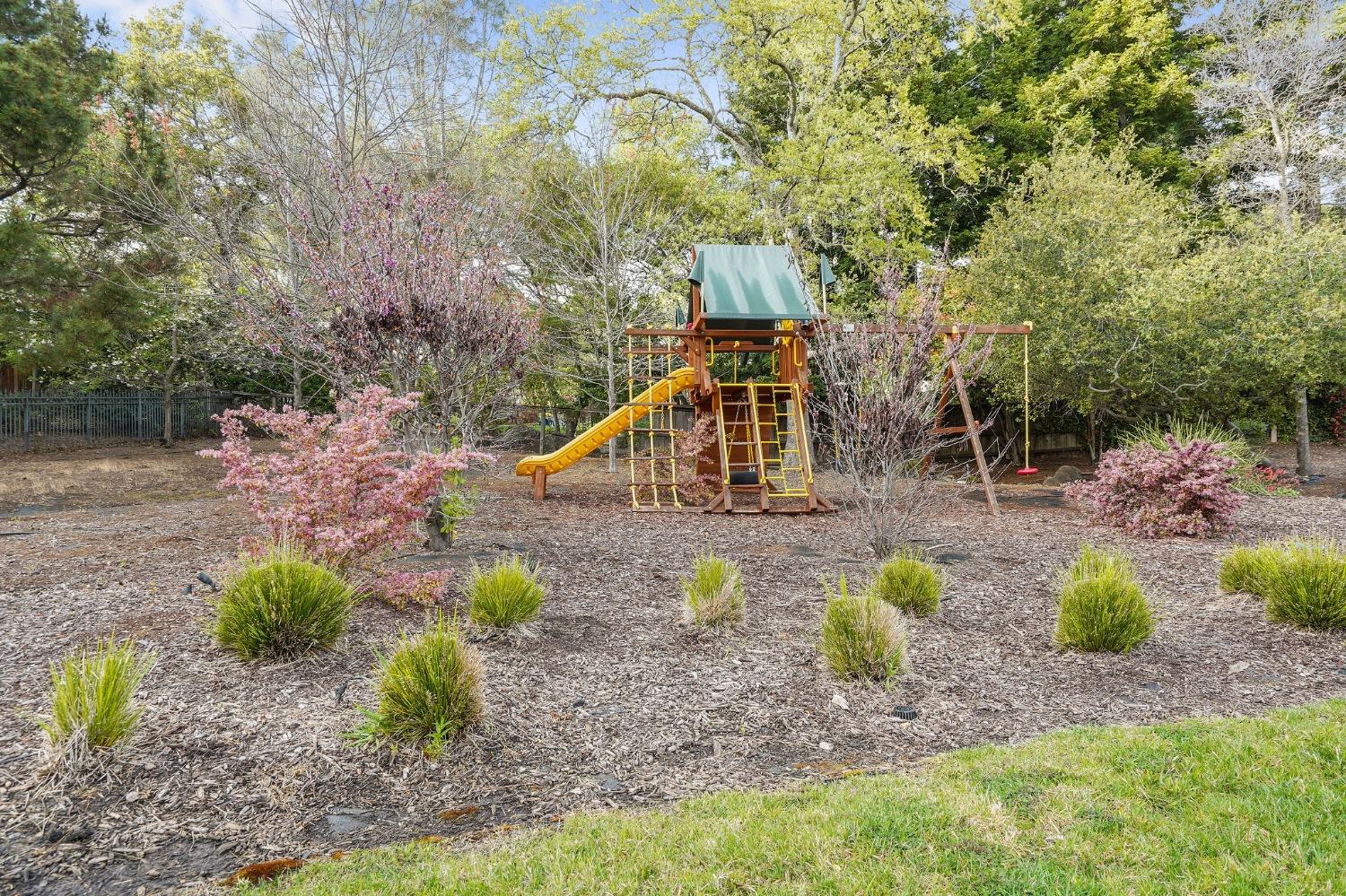 6200 Barcelona Court