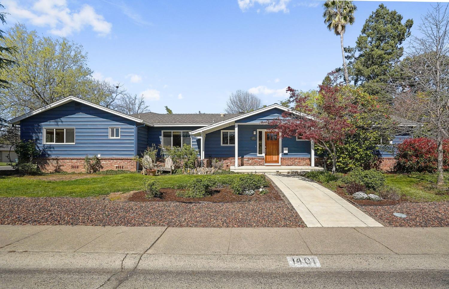 1401 Gary Way