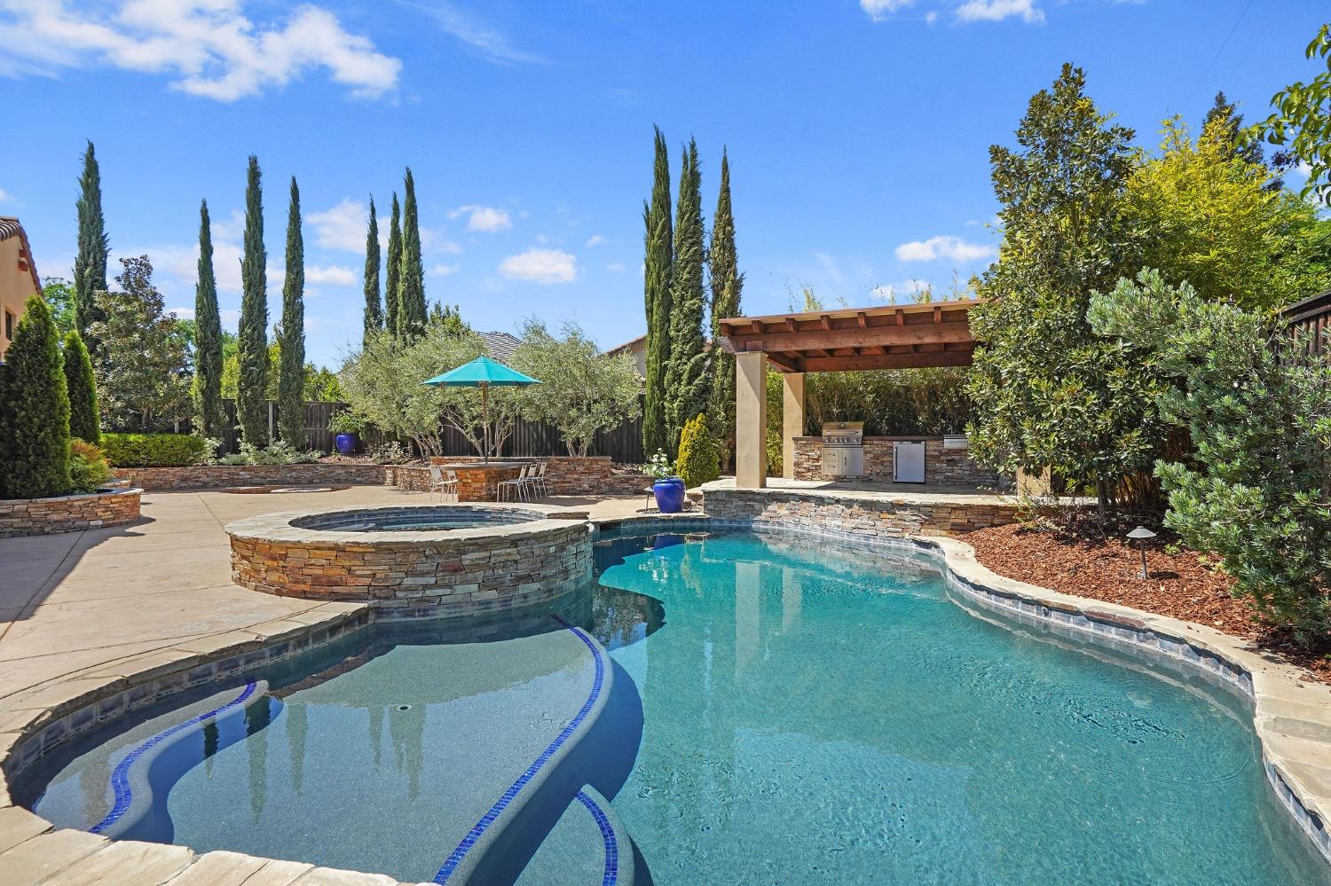 1366 Pars Oak Lane