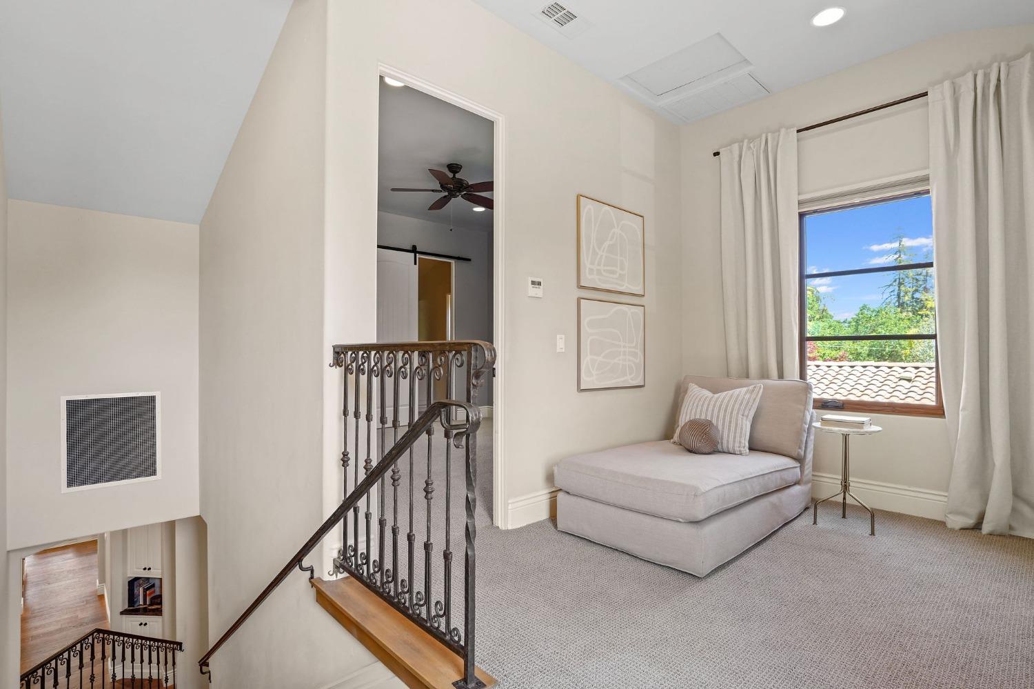 1366 Pars Oak Lane