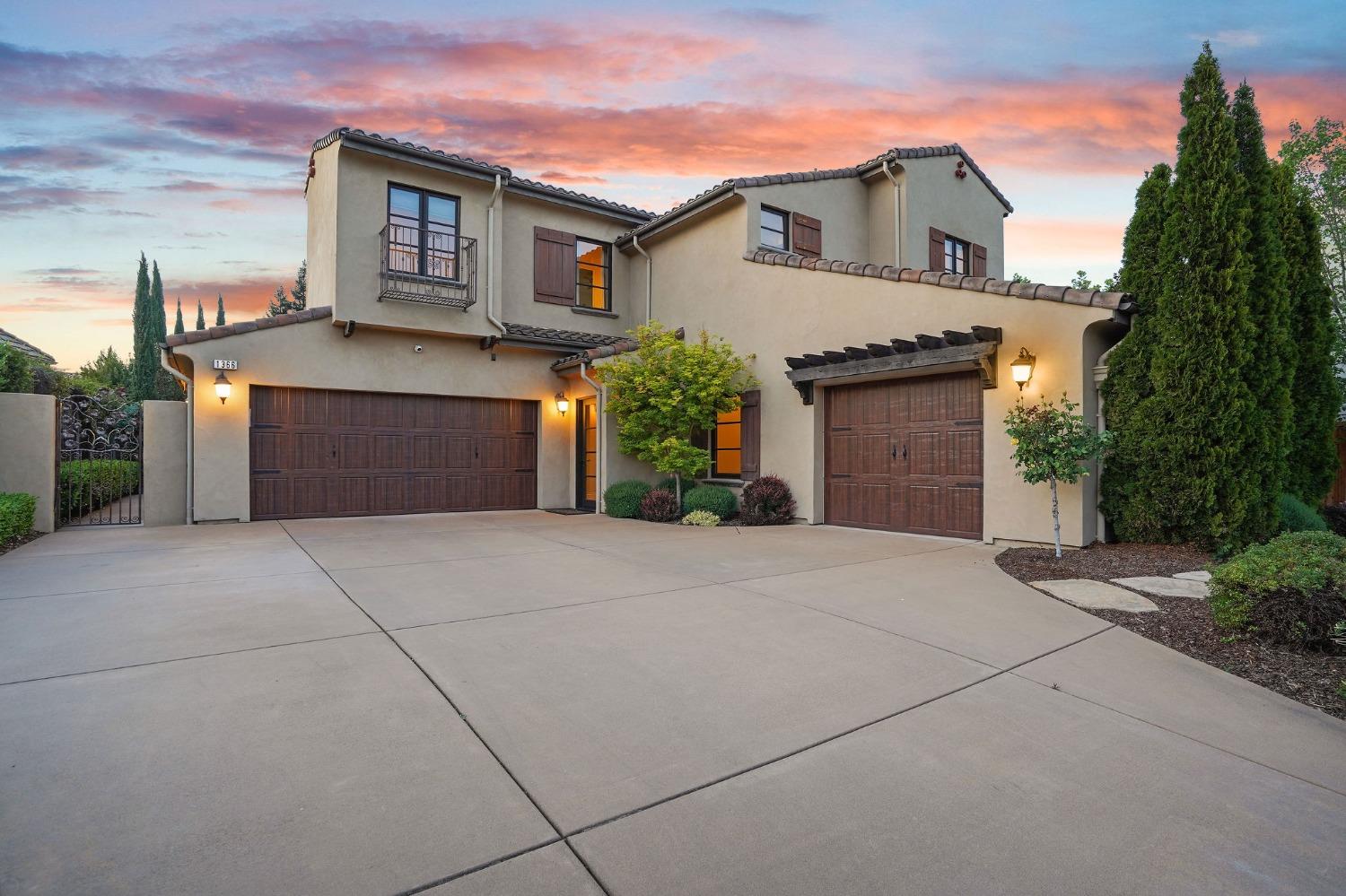 1366 Pars Oak Lane