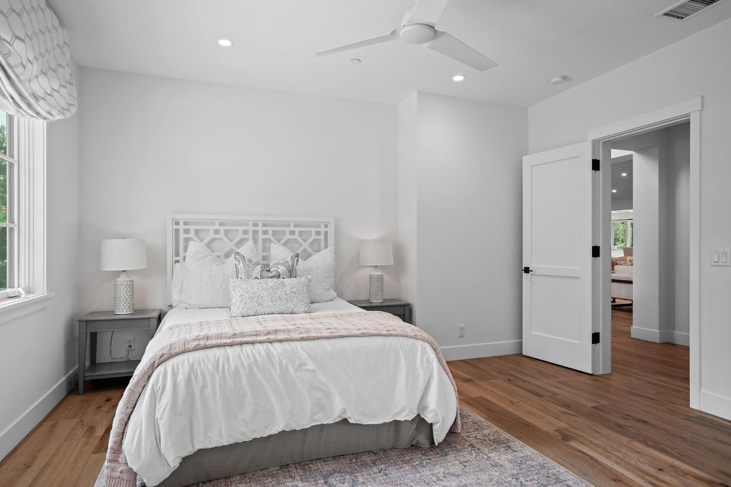 3313 Sierra Oaks Drive