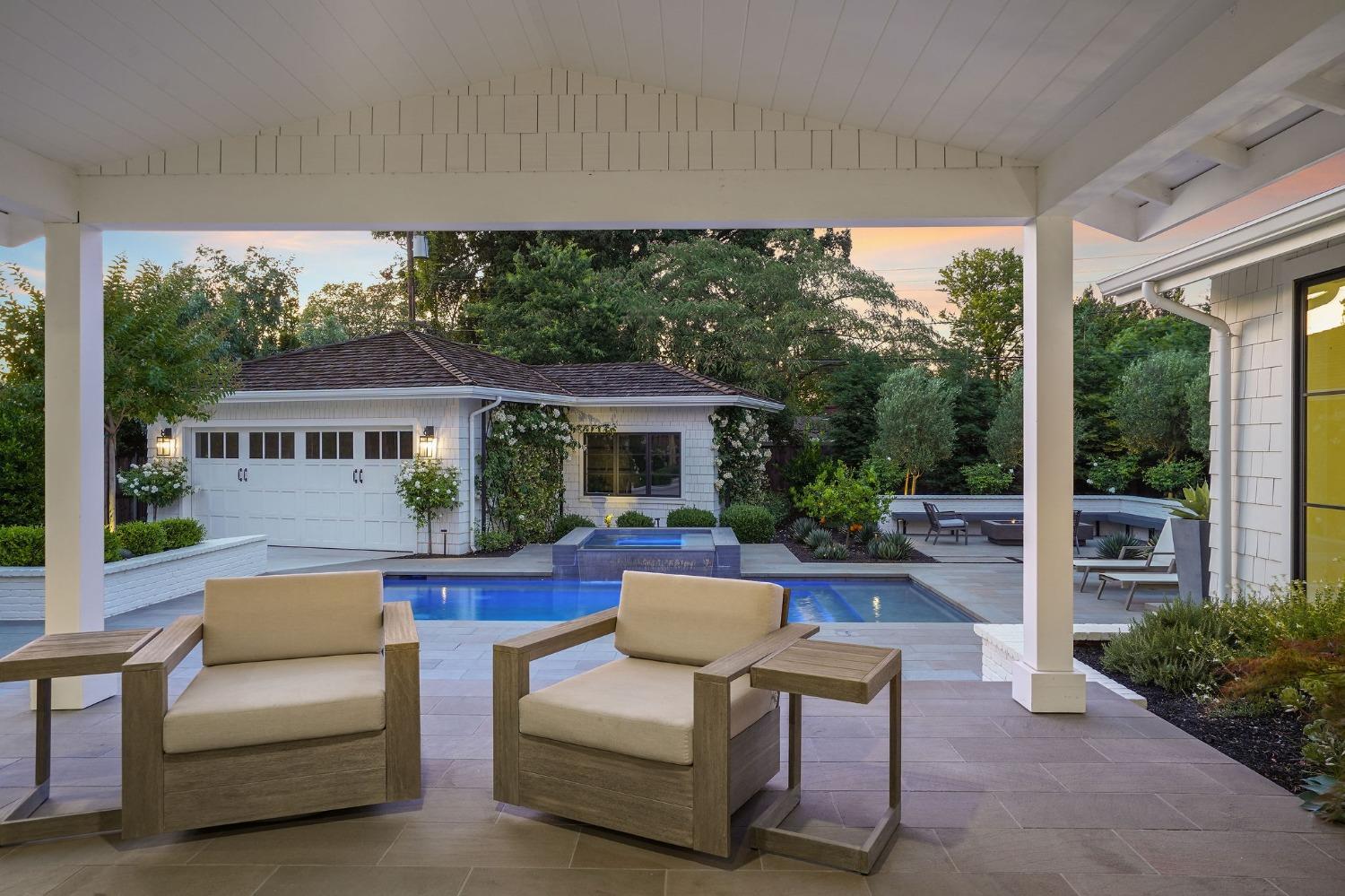 3313 Sierra Oaks Drive