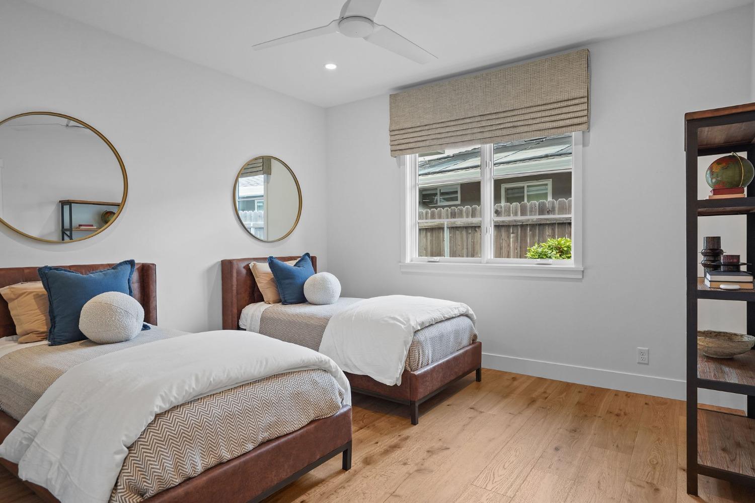 3313 Sierra Oaks Drive