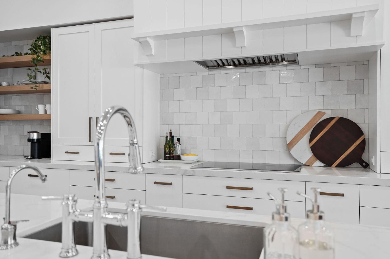 3313 Sierra Oaks Drive