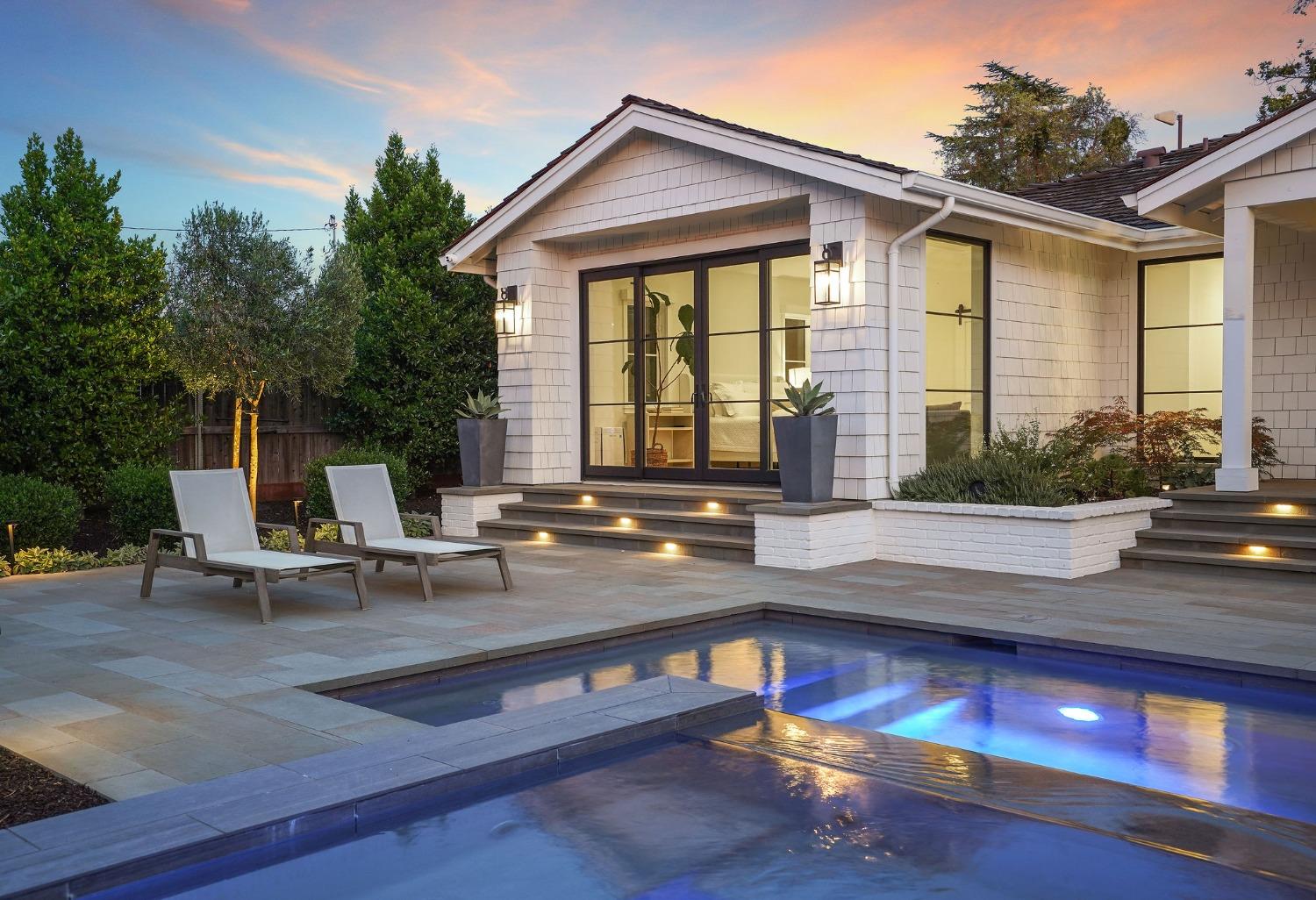 3313 Sierra Oaks Drive