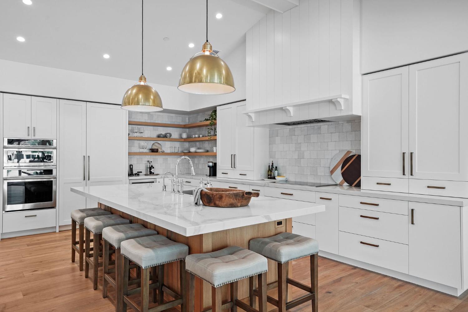 3313 Sierra Oaks Drive