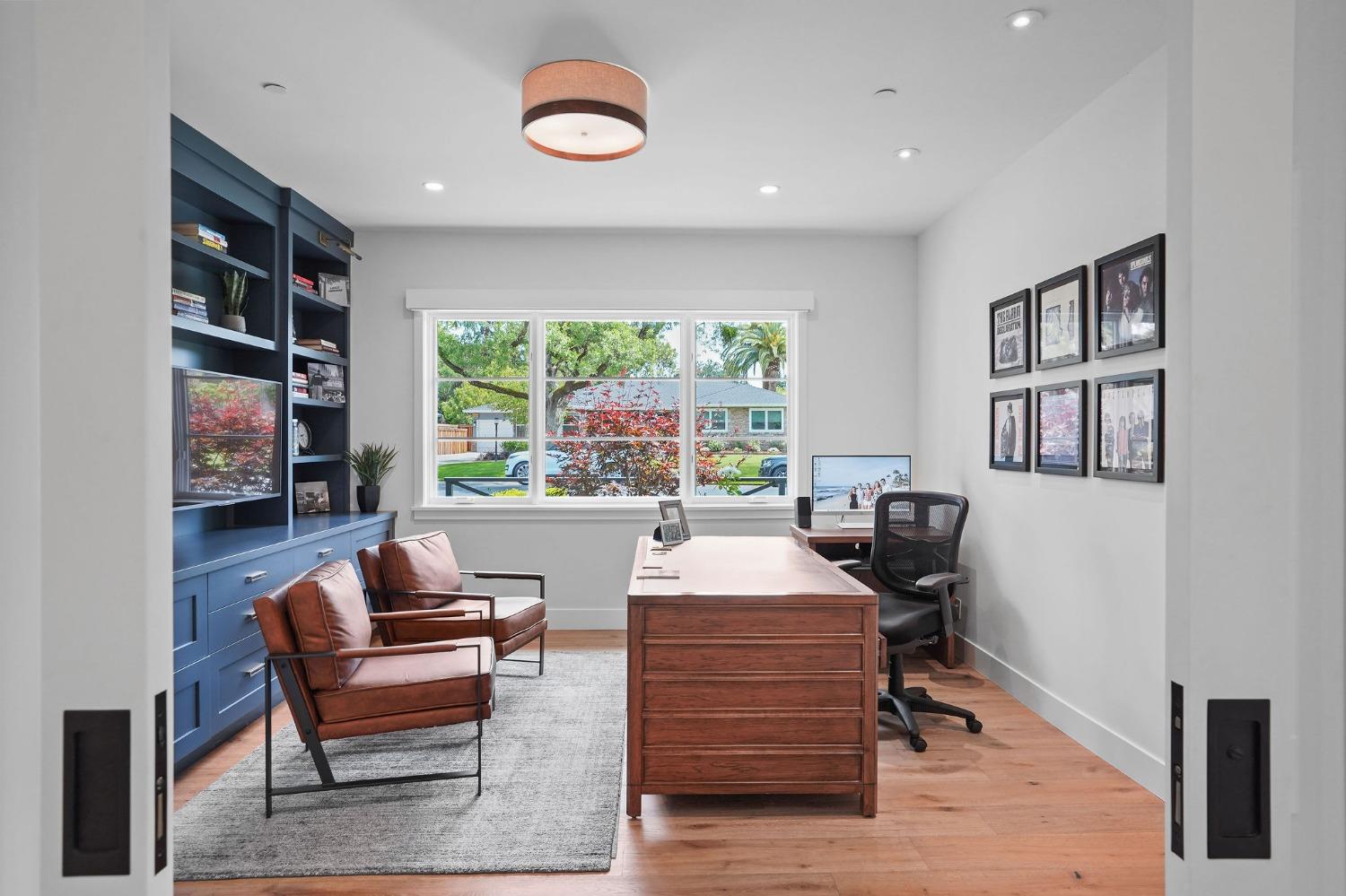 3313 Sierra Oaks Drive