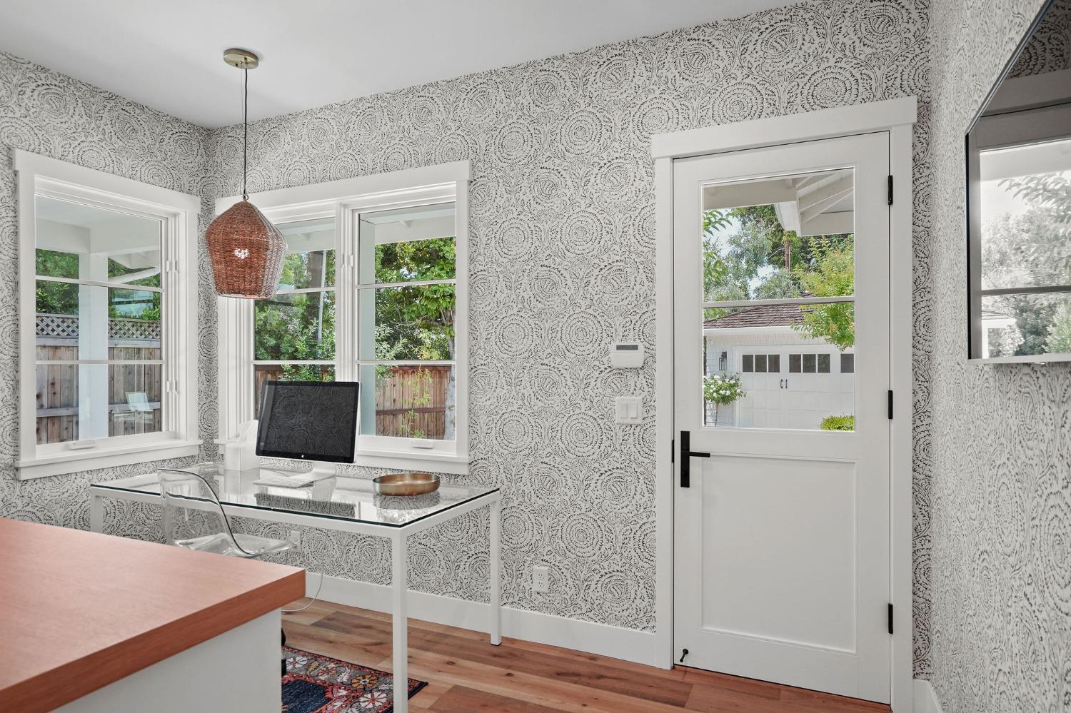 3313 Sierra Oaks Drive