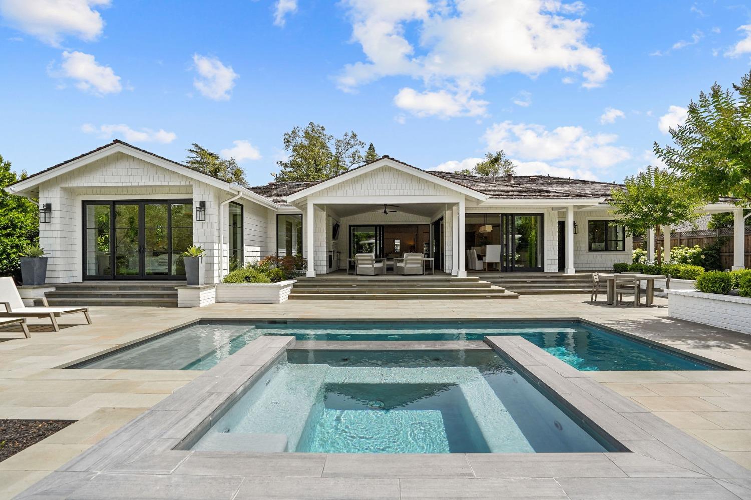 3313 Sierra Oaks Drive