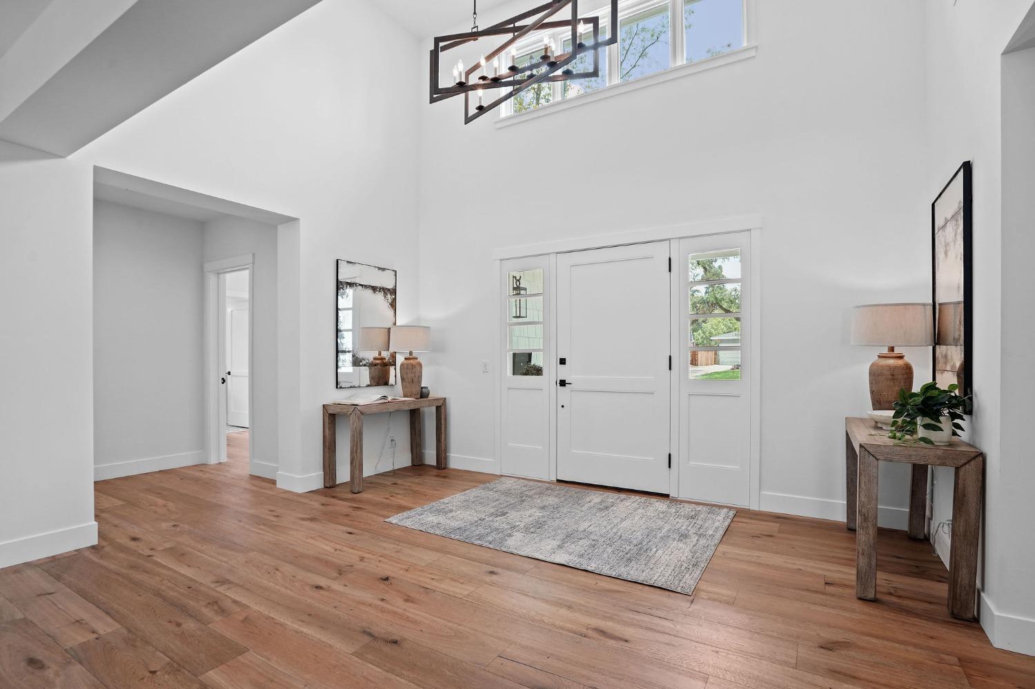 3313 Sierra Oaks Drive