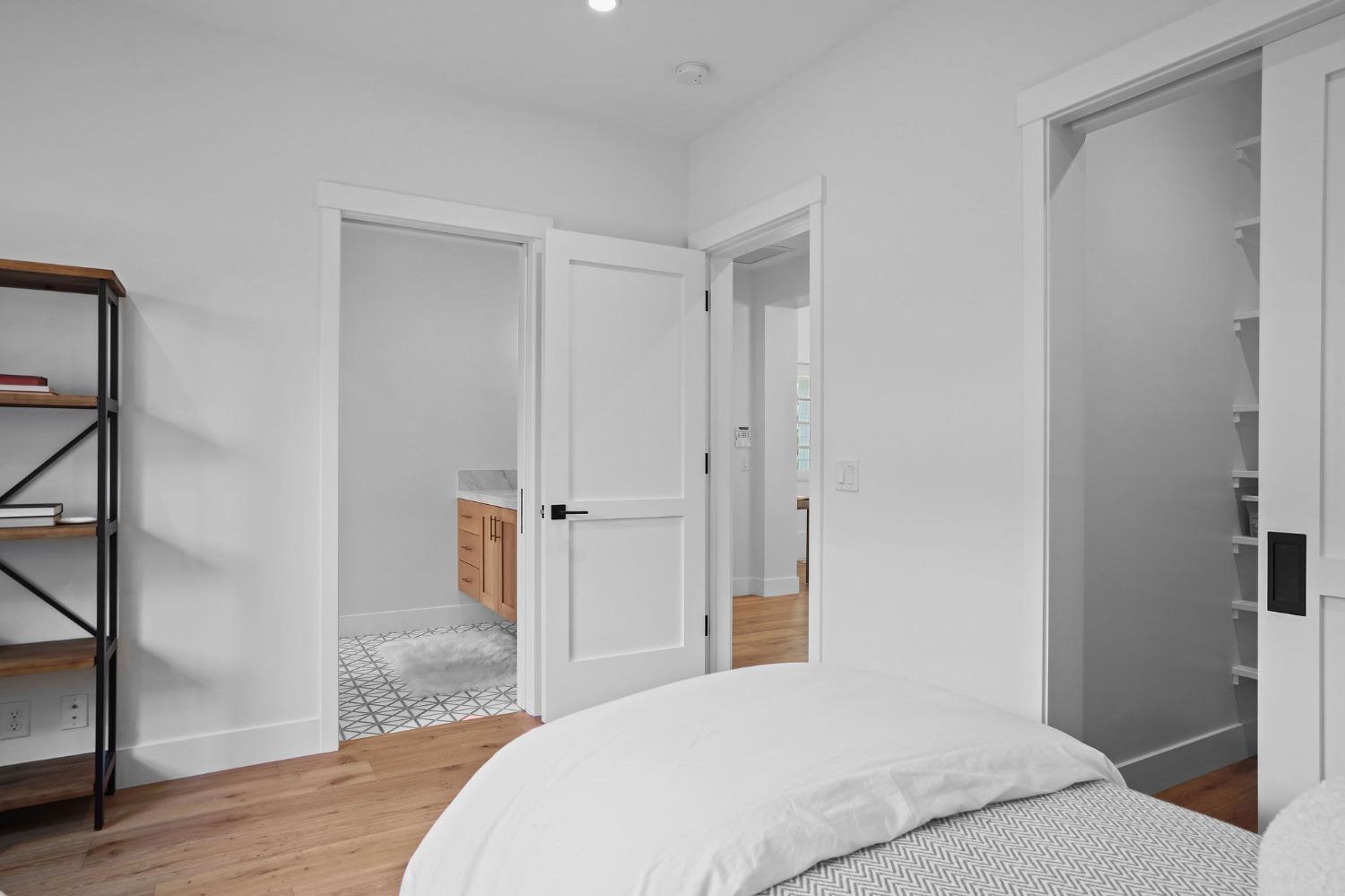 3313 Sierra Oaks Drive