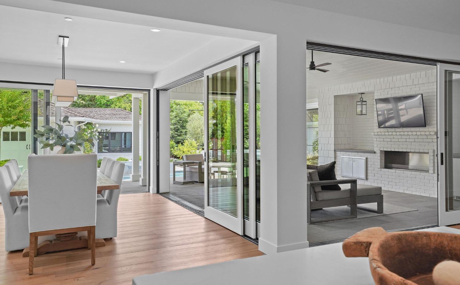 3313 Sierra Oaks Drive