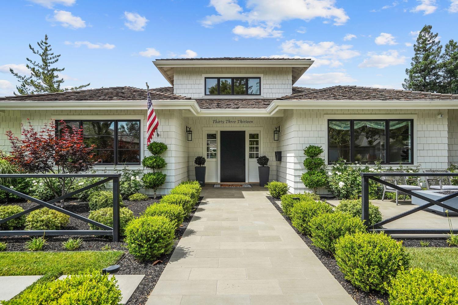 3313 Sierra Oaks Drive