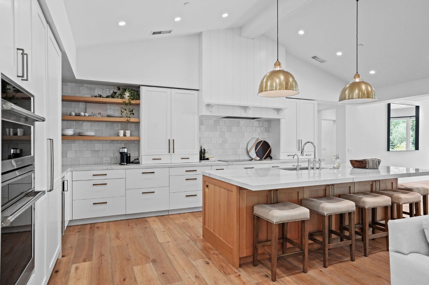 3313 Sierra Oaks Drive