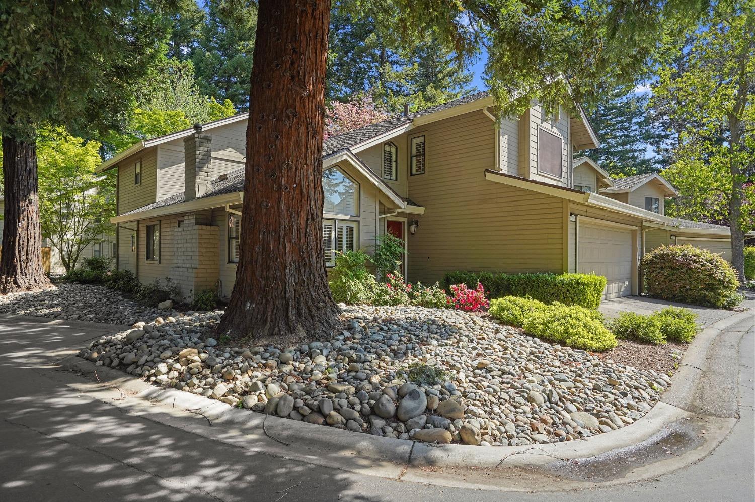 2056 University Park Drive